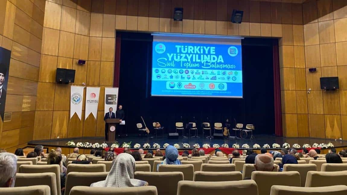 Türkiye Yüzyılında Sivil Toplum Kuruluşları